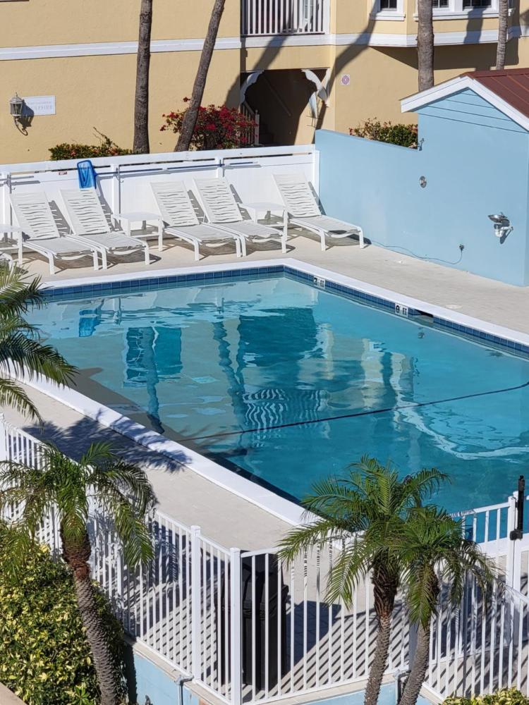 Silver Surf Gulf Beach Resort